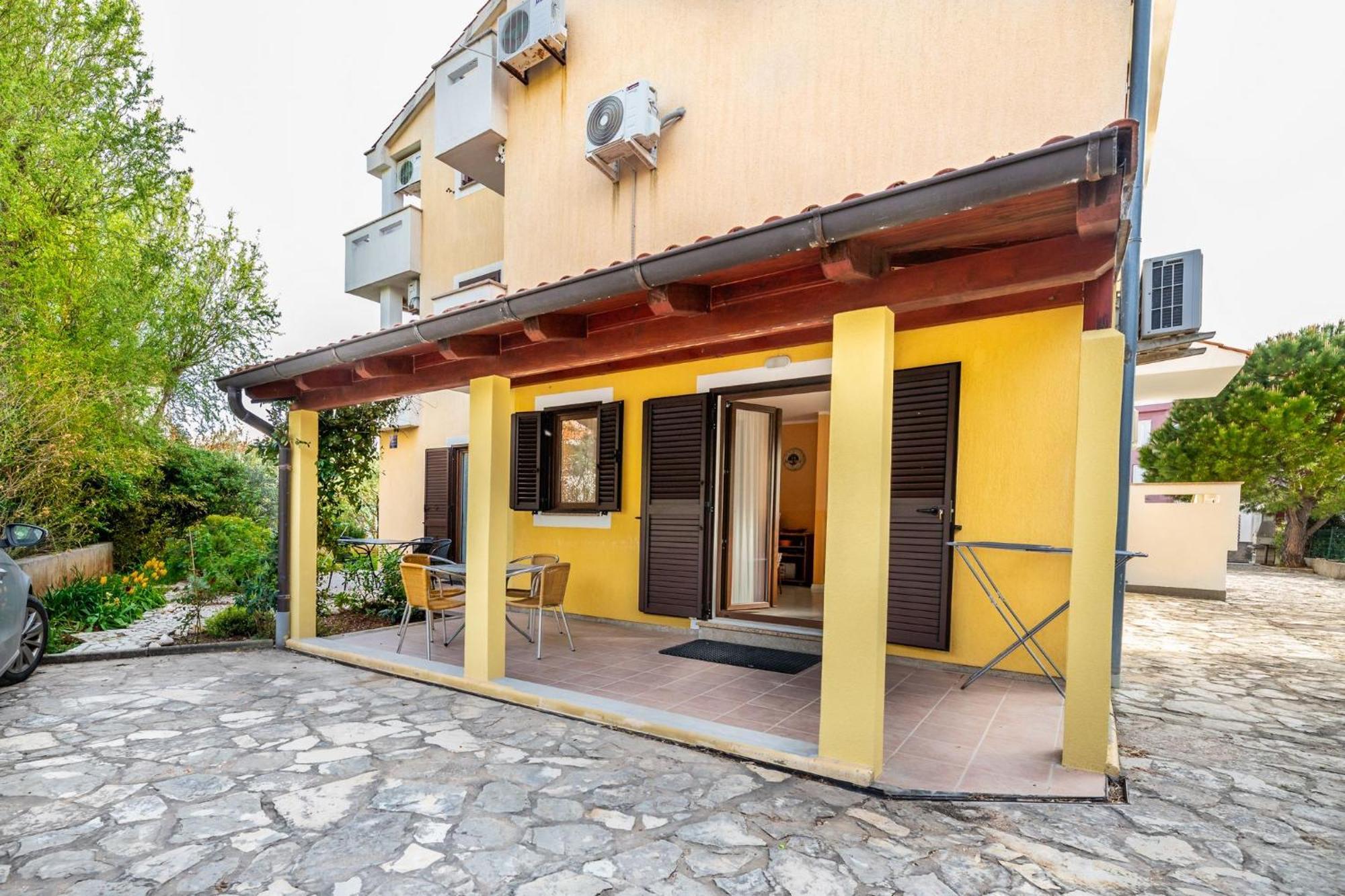 Marina Lägenhet Baška Exteriör bild